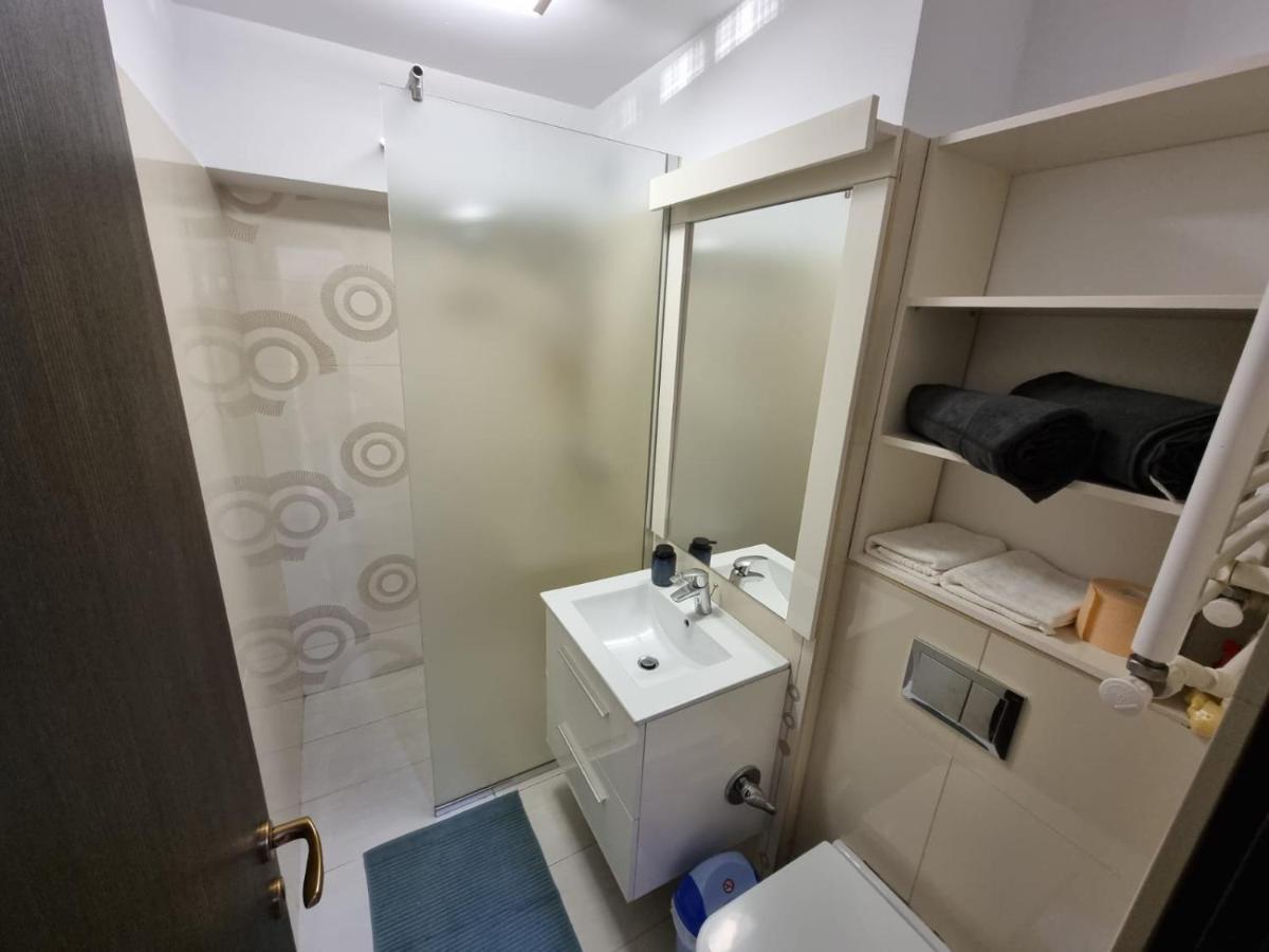 Oana Luxury Home Букурещ Екстериор снимка
