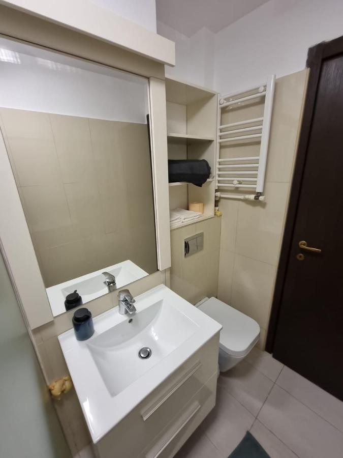 Oana Luxury Home Букурещ Екстериор снимка